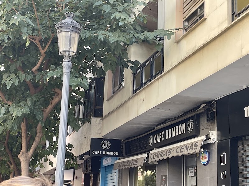 Cafeteria Bombon