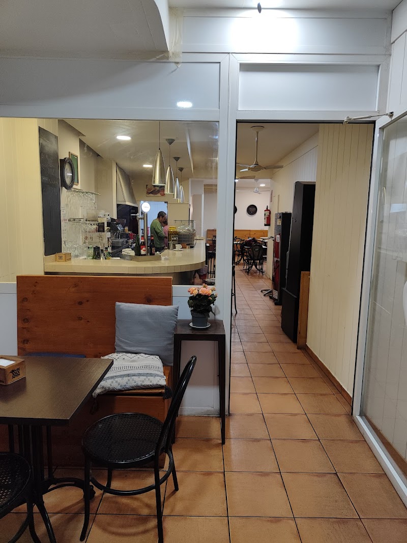 Bar Esmas
