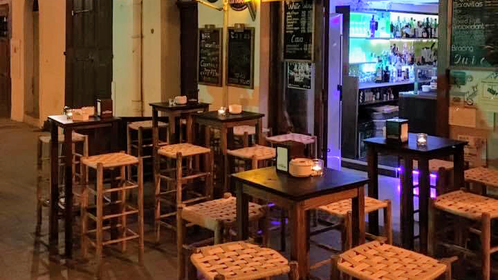 bar maravillas